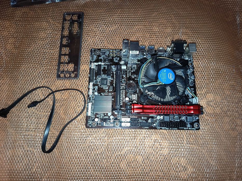 Kit esport gaming, Core i3 4130 + placa baza + 8gb ddr3 HyperX