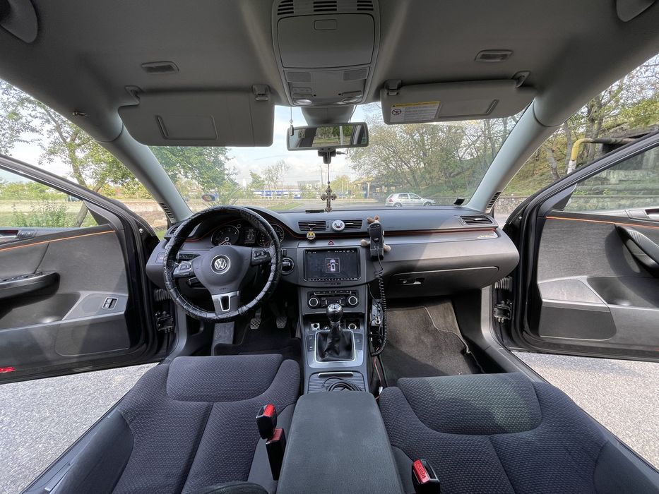 VW Passat B6 1.6 TDI