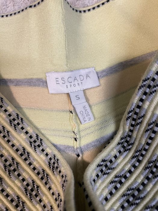 Комплект Escada от две части S