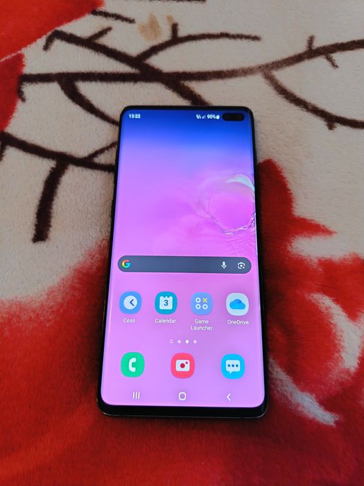 Samsung S10Plus!