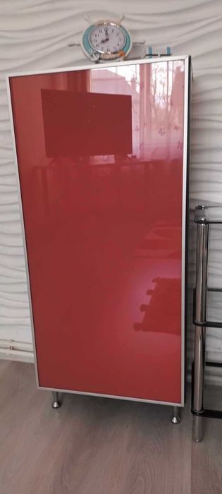 Comoda 2buc-- pat dormitor 2m/1,63