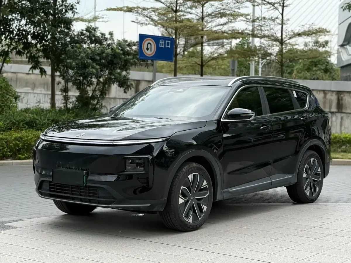 Аренда автомобиля класса бизнес 250 000 сум