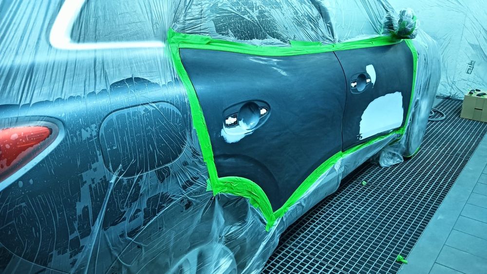 Vopsitorie auto București tinichigerie