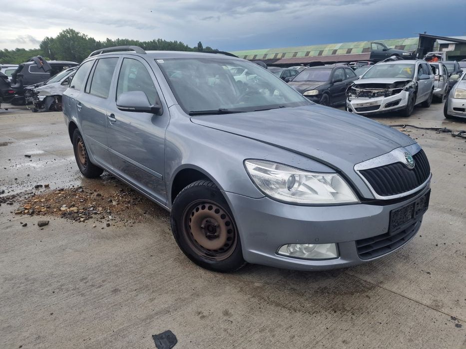 Dezmembram Skoda Octavia 2 Facelift, an 2011, 1.6 TDI cod CAY