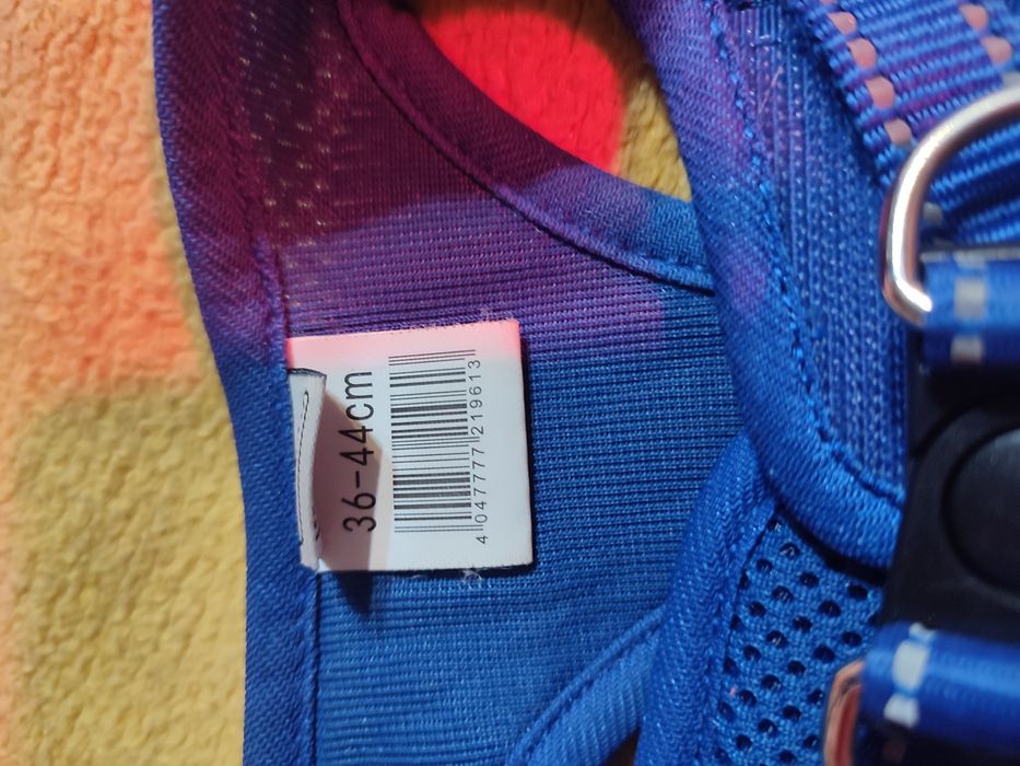 Vând ham pentru căței de talie mică