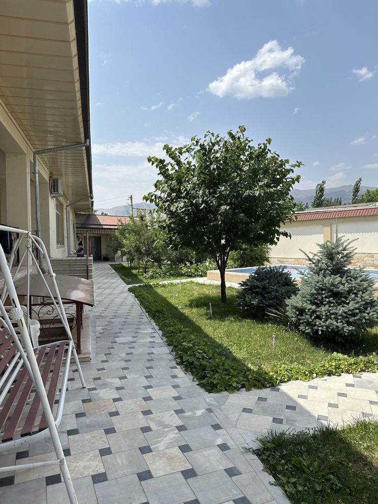 Продаётся дачя акташ центр 8 соток угловая строили для себя