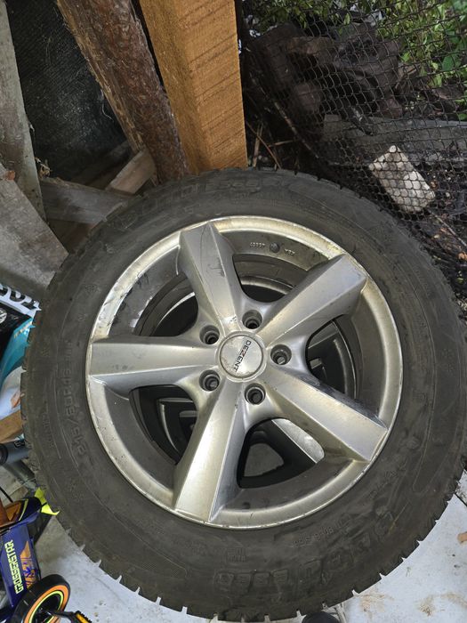 Джанти с гуми 215/60 R16