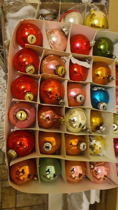 Елочные игрушки. Новогодние  украшения