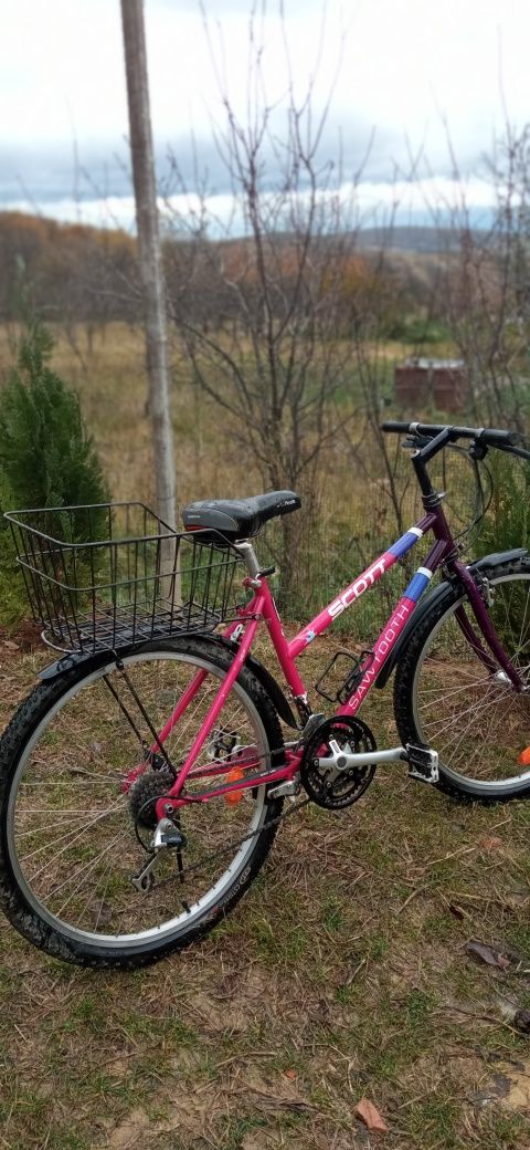 Bicicleta  Scott  unisex revizie făcută anul trecut