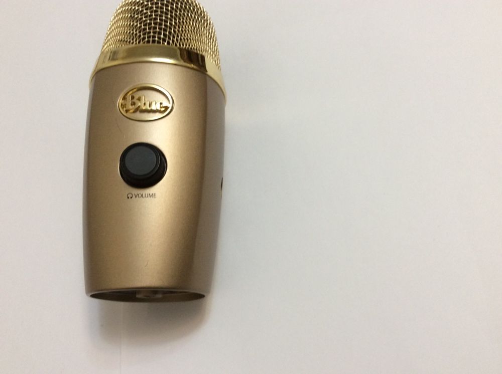 microfon Blue Yeti Nano Profesional Ccondenser usb