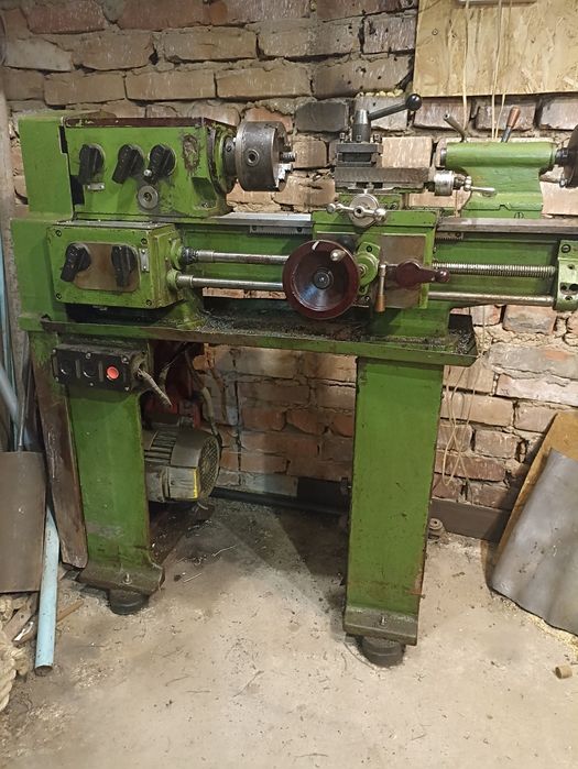 Продам токарный станок