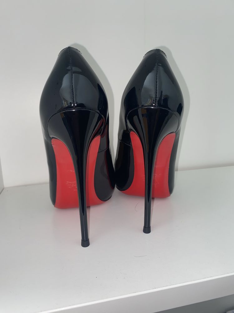 Tocuri Christian Louboutin So Kate 120mm