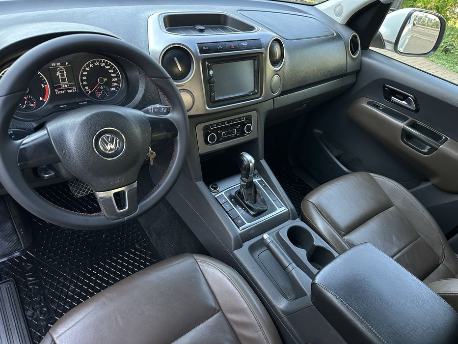 VW Amarok 2,0 tdi 4motion 2014 automata accept variante !