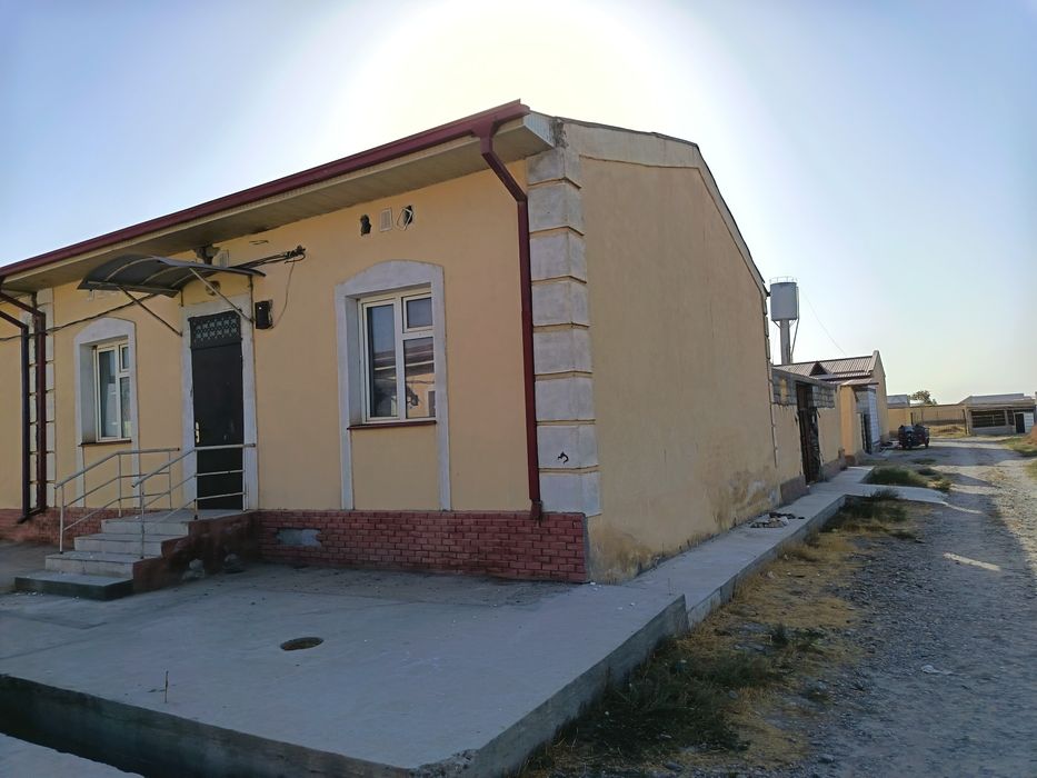 Уй сотилади прадаётся дом