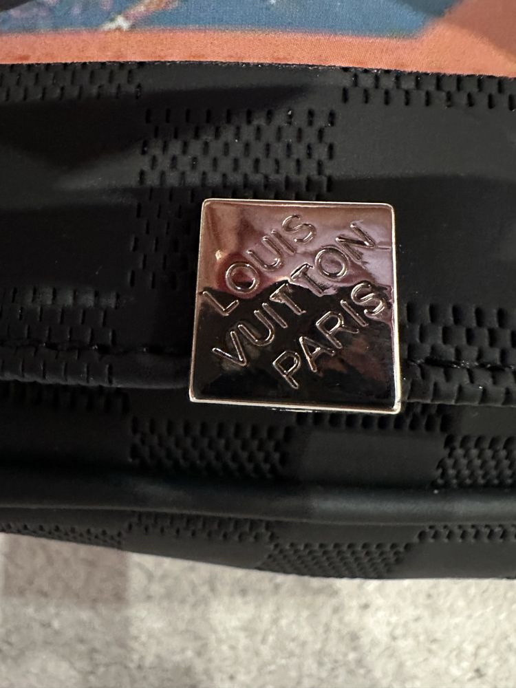 Мъжка чанта Louis Vuitton