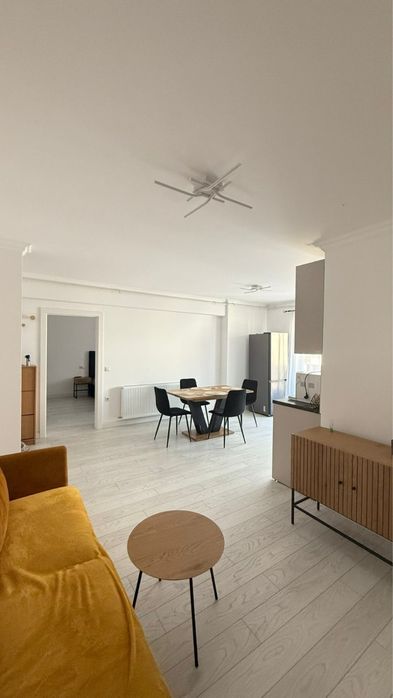 Închiriez apartament nou 2 camere, zona ISU, disponibil 16 decembrie