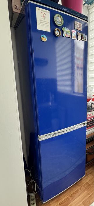 Продам холодильник