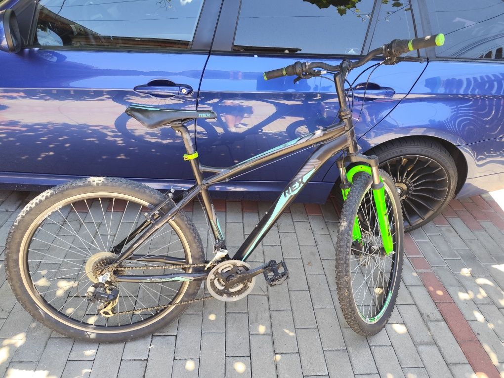 Se vinde bicicleta Rex