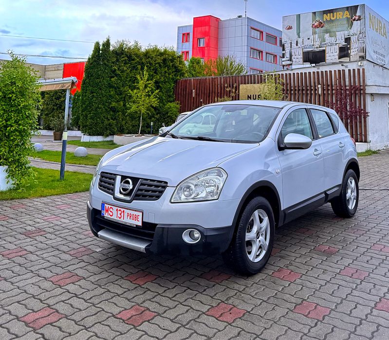 Nissan Qashqai 1.6Benzina Parktronic(Fata+Spate)Navi Pilot Auto Carlig