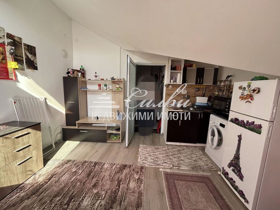 Дава се под наем Едностаен апартамент в Шумен, Военно училище - 28 кв.м за 229.5 € - Снимка #2