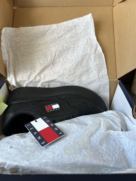 Vand adidasi Tommy Jeans