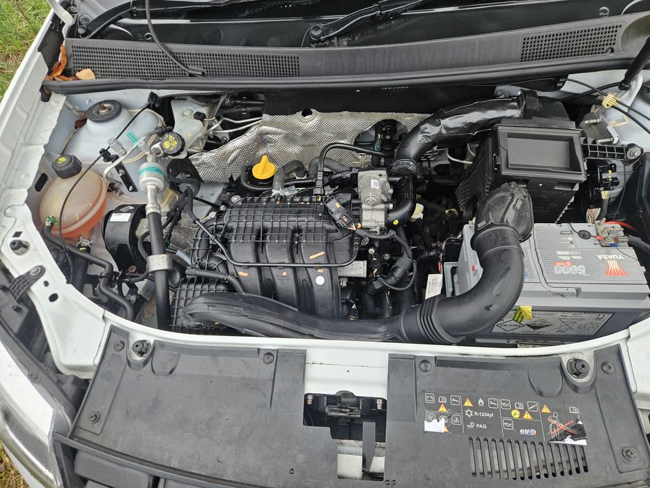 Clima completa Dacia Logan Sandero 999 SCE an 2017-2021