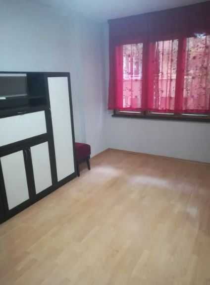 Дава се под наем Тристаен апартамент в Бургас, Възраждане - 85 кв.м за 225 € - Снимка #3