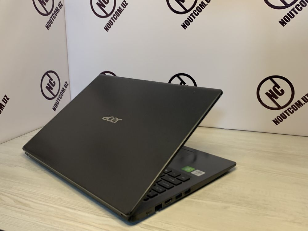 Acer Aspire 4/256+1TB