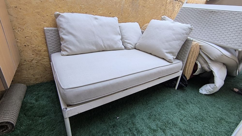 Продам 2 дивана итальянского производства(135×90×67)