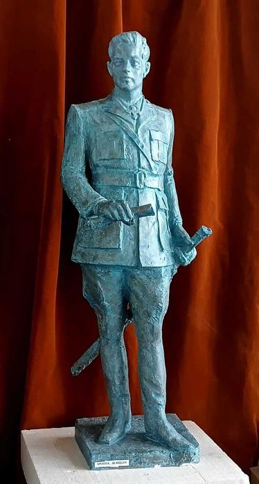 Sculptura Rege (macheta de gips patinat)