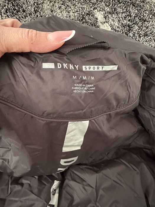 Geaca DKNY neagra