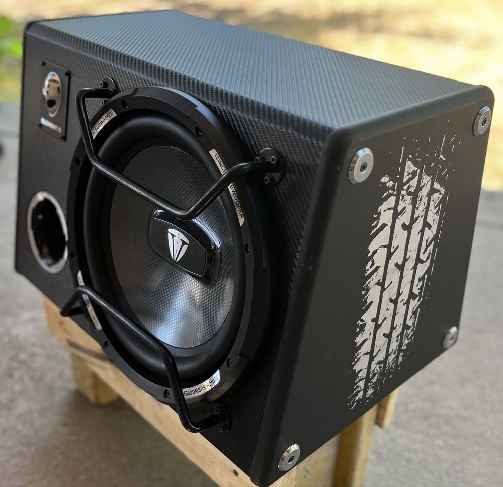 Продам Сабвуфер 5Element