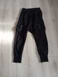 Vând pantaloni vagabond