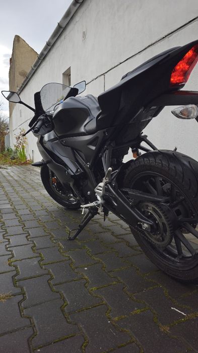 Yamaha Yzf r125 2025 negru
