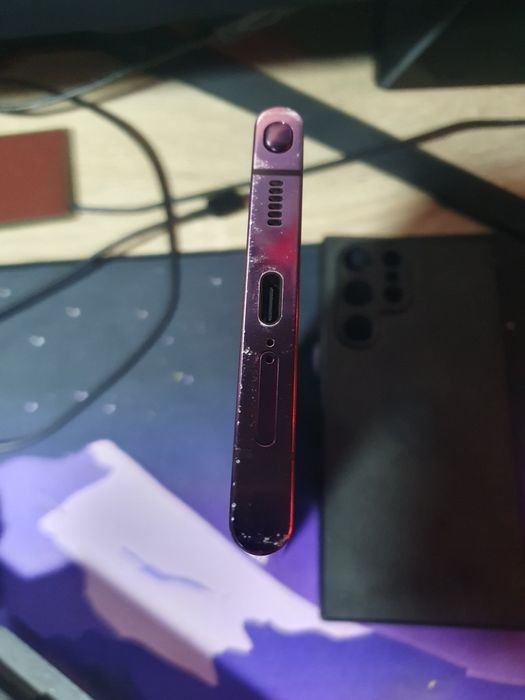 Vând s22 ultra 128gb cu 8gb ram