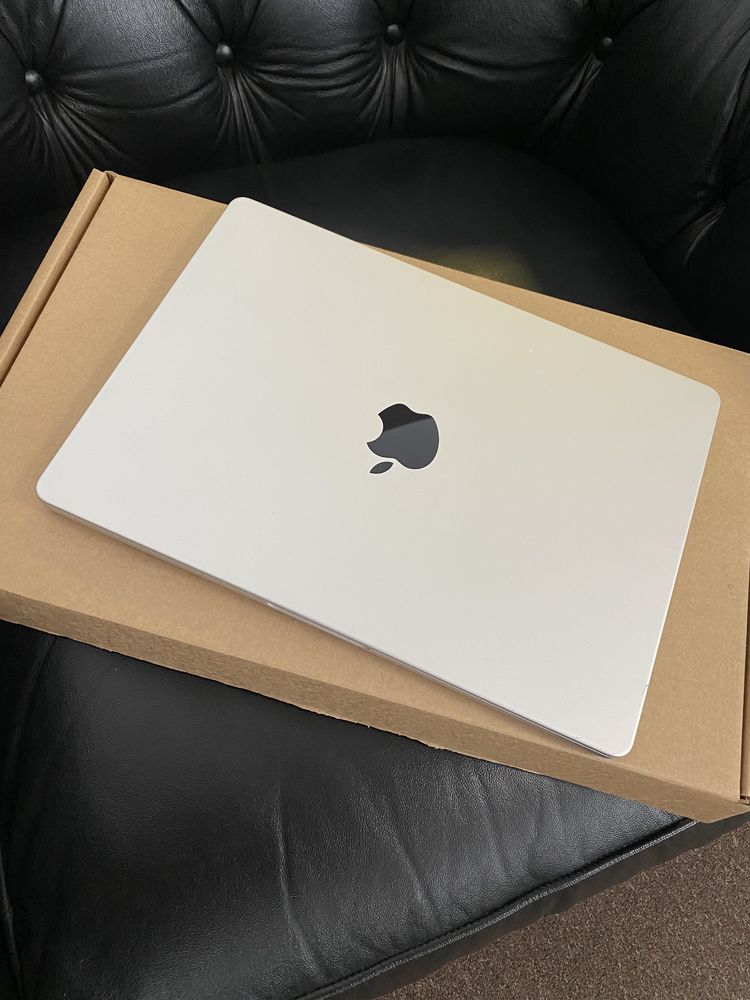 MacBook Pro 14-inch / M2 Pro / 16 Gb RAM / 512 gb / Space Gray / Nou