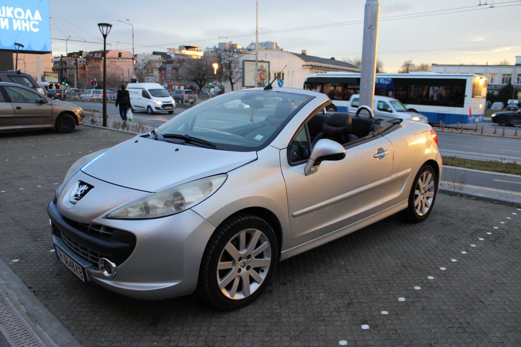 Peugeot 207 CC 1.6 VTi, 88 kw