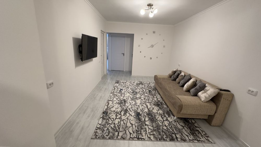 Сдаётся 2х комнатная квартира на 1 этаже  от собственника