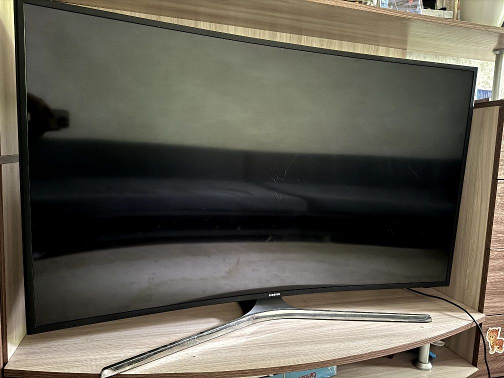 Телевизор Samsung Led на запчасти