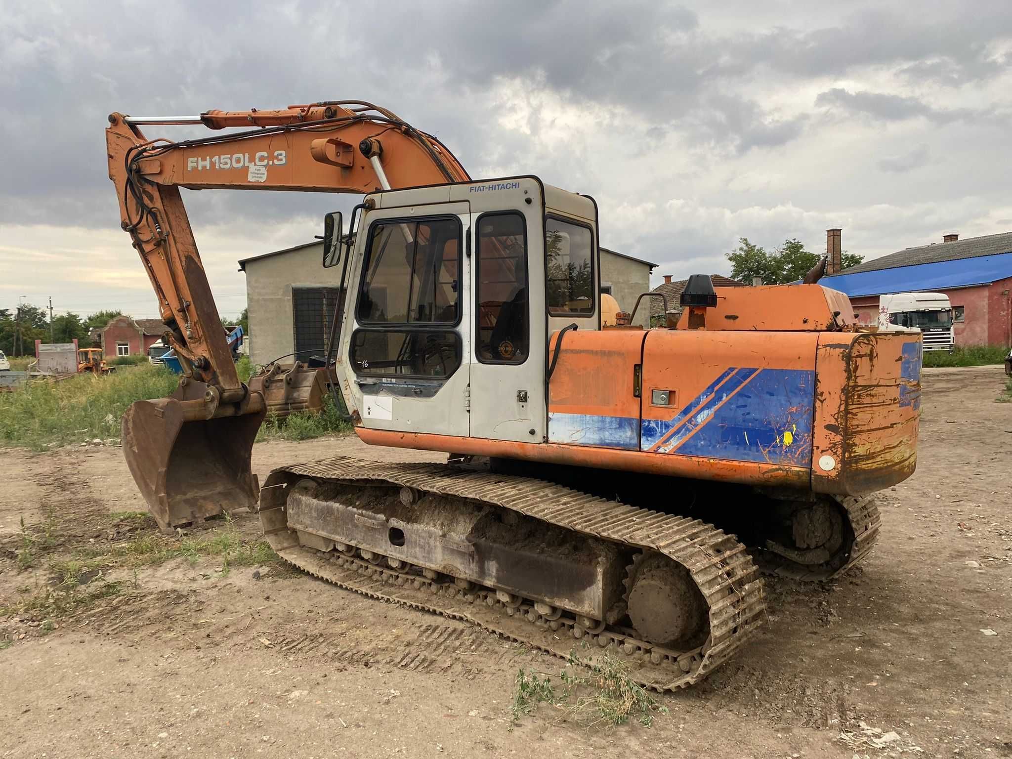 Dezmembrez Excavator Fiat Hitachi FH 150 LC.3