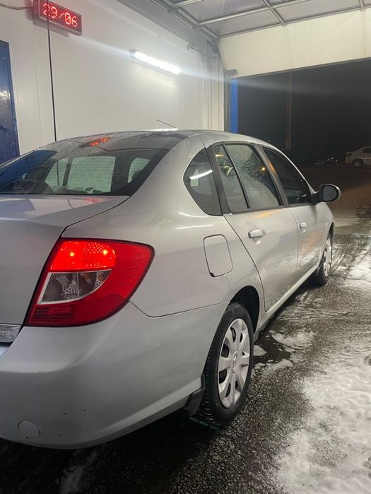Vand renault symbol 2009 70.000 km