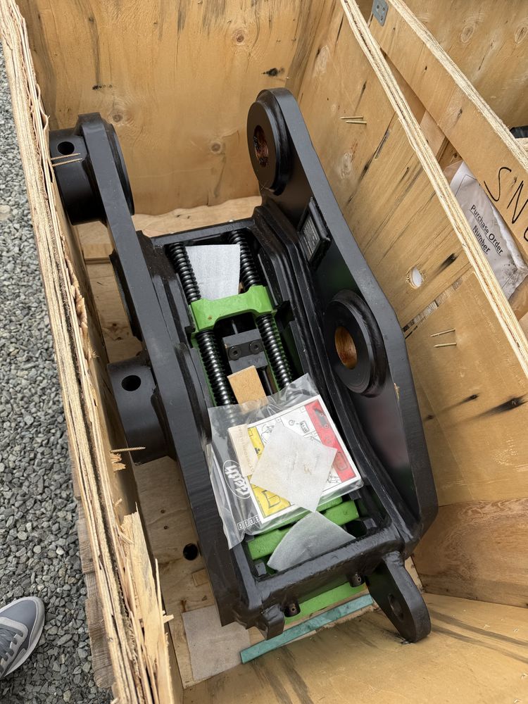 Cuple Rapida Geith Noi caterpilar komatsu kubota takeuchi kubota volvo