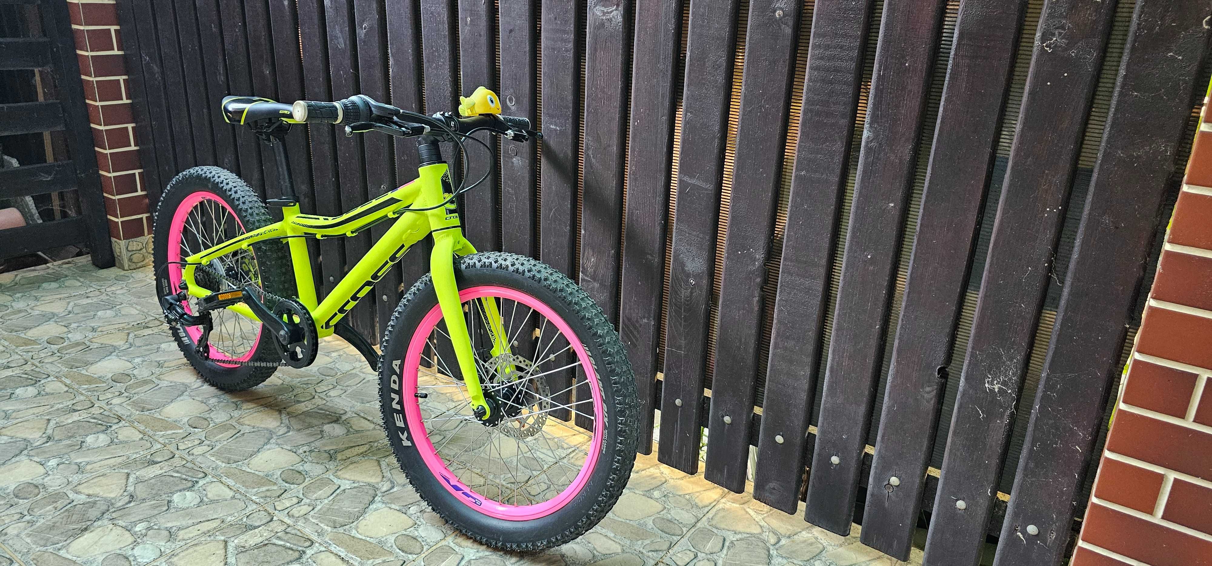 Vand bicicleta copii CROSS REBEL GIRL