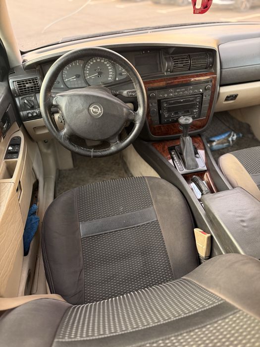 Opel omega avtomat 2001