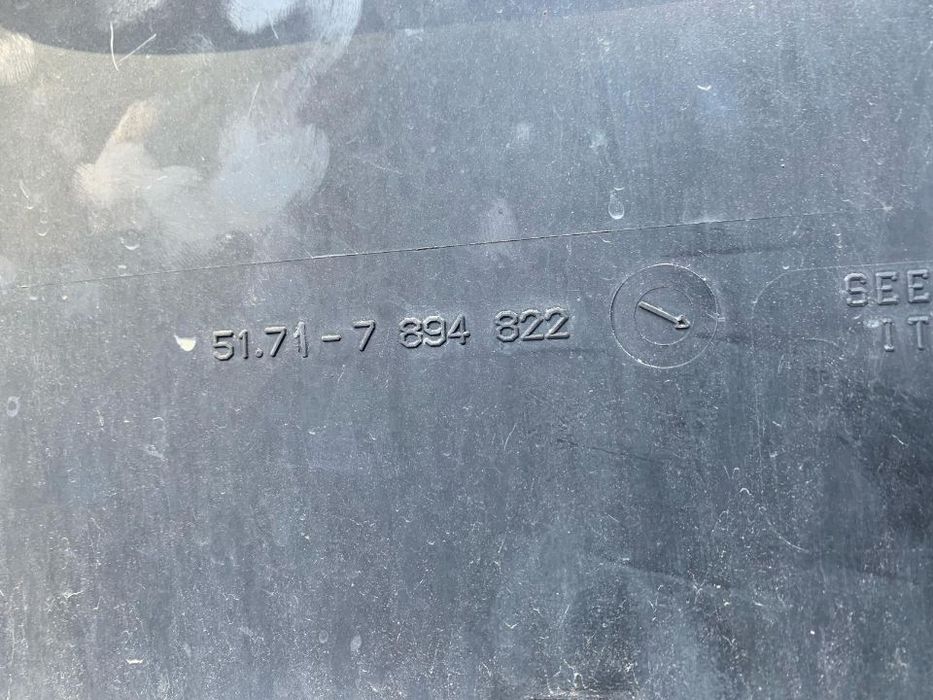 Trager / Calandru BMW Seria 3 E46 1998 - 2005 Cod Piesa : 8195298 / 8195297 / 7894822 / 8211467