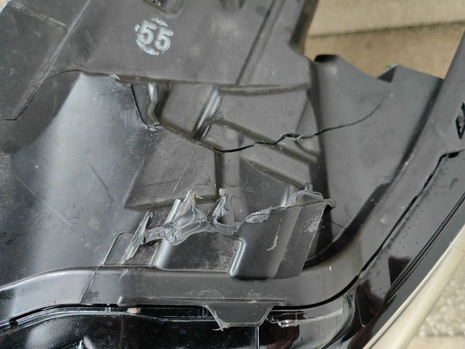 Фар Mazda 3 LED ляв / Фар Mazda 3 Оригинален