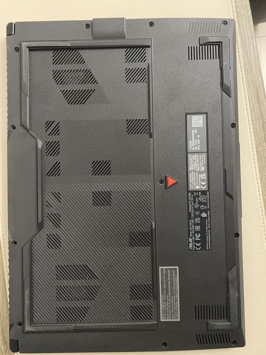 Laptop gaming Asus tuf dash f15
