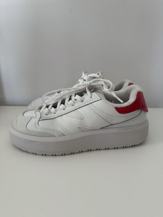 Adidasi New Balance CT302