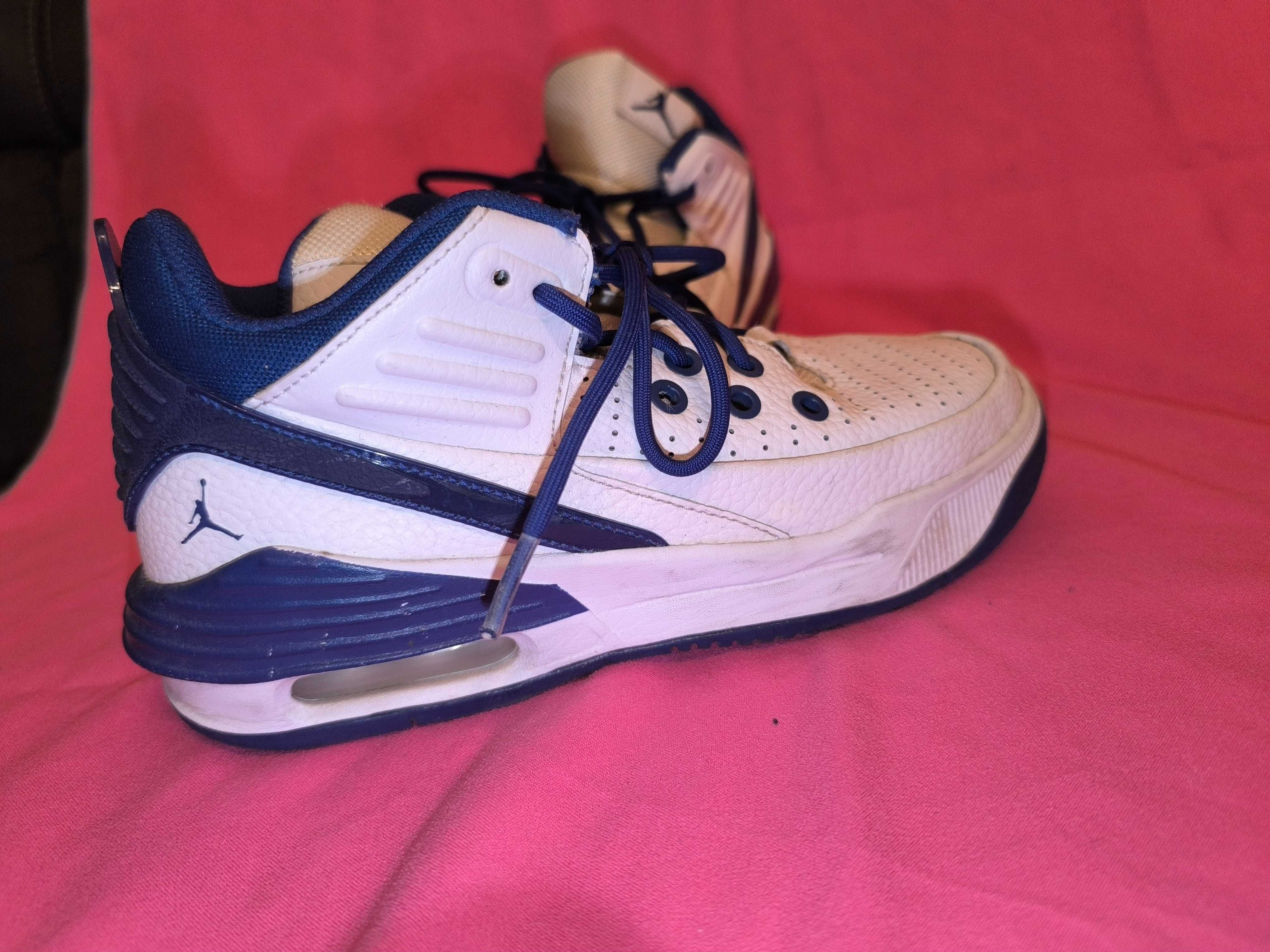 Маратонки Nike Jordan
