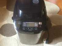 Aparat de facut paine Panasonic SD-ZB2502 nou UK